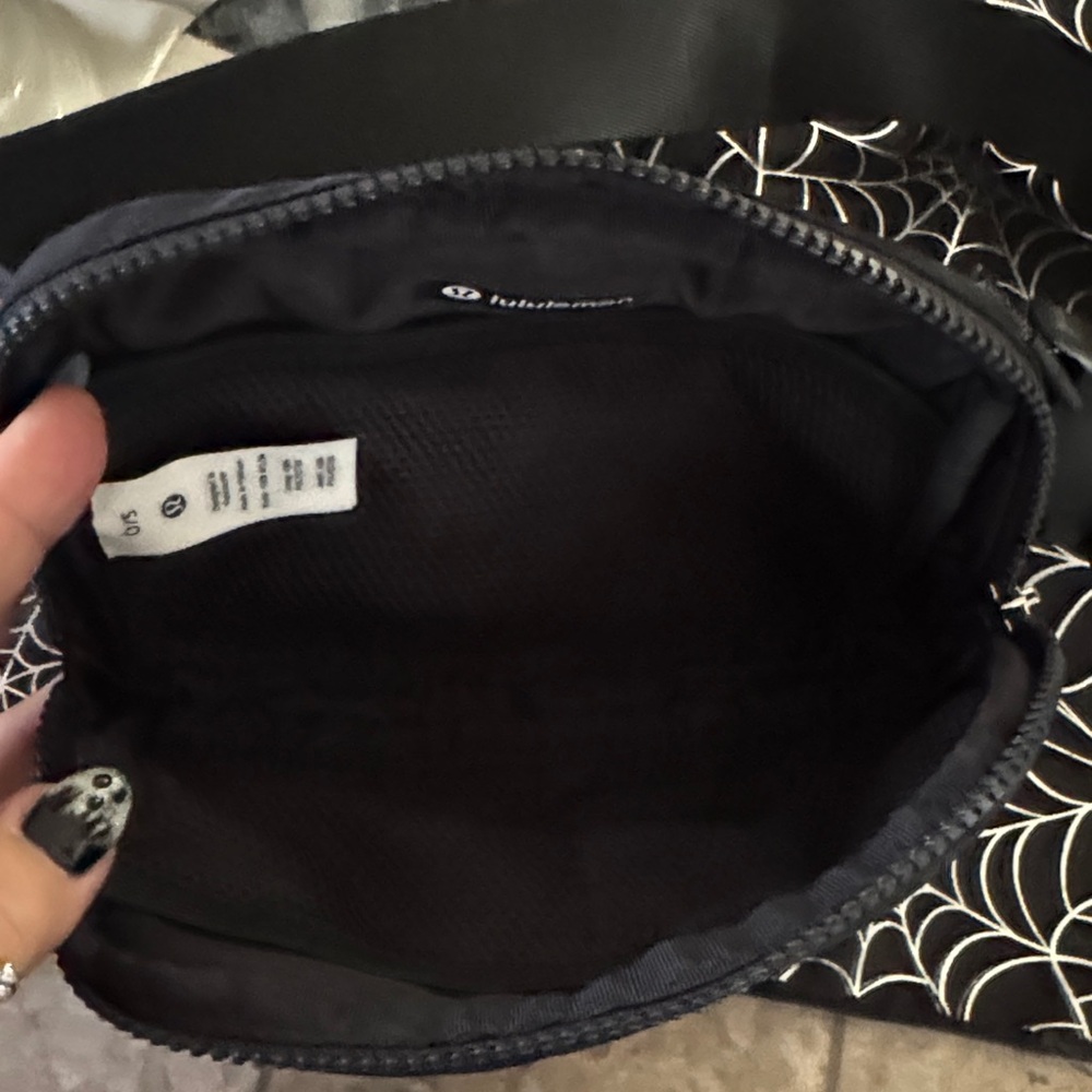 lululemon athletica Black Belt Bag - Picture 2 of 9